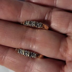 Genuine Solid 10k Gold Diamond Hoops Earrings 2.8g No Scrap